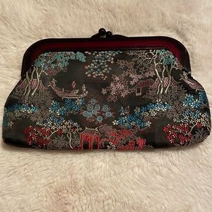 Vintage black clutch bag with flowers & scenary from Hong Kong